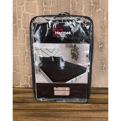 کالای خواب|ملحفه کشدار پنبه دوزی دونفره 160 کویین هرمس HERMES رنگ: مشکی کالای خواب|ملحفه کشدار پنبه دوزی دونفره 160 کویین هرمس HERMES رنگ: مشکی