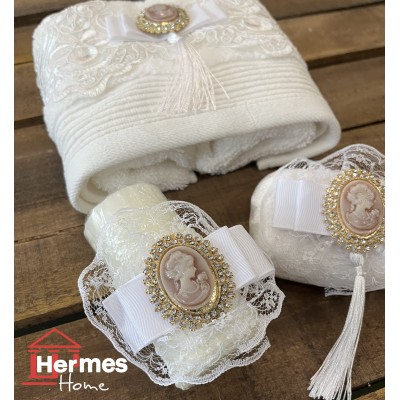 حوله|ست حوله دستی عروس هرمس HERMES رنگ: BEYAZ حوله|ست حوله دستی عروس هرمس HERMES رنگ: BEYAZ