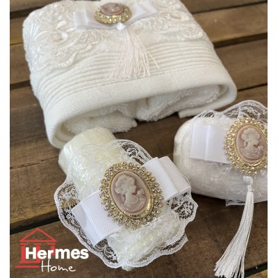 ست حوله (عروس و داماد)|ست حوله دستی عروس هرمس HERMES رنگ: BEYAZ
